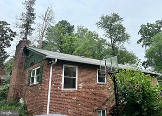 120 FALLS AVE, Falls Church, VA 22046