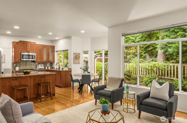 4226 258th Avenue SE, Sammamish, WA 98029