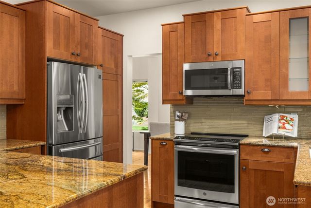 4226 258th Avenue SE, Sammamish, WA 98029