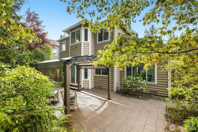 4226 258th Avenue SE, Sammamish, WA 98029