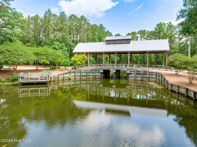 111 Loblolly Court, Wallace, NC 28466