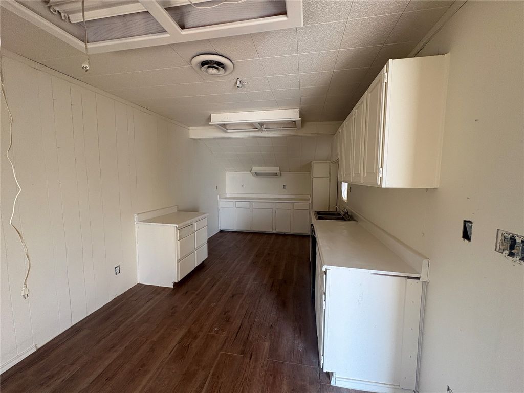 7408 Ewing Avenue, Fort Worth, TX 76116 — photo 3