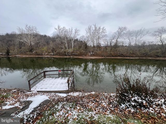 QUEENS HWY, Front Royal, VA 22630