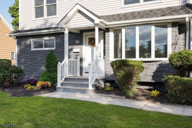 81 Hutchinson St, Clark Twp., NJ 07066