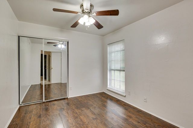 409 Rockcrest Drive, Mesquite, TX 75150