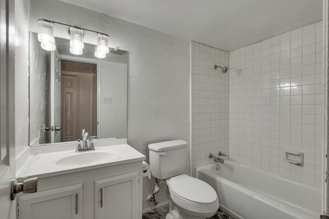 409 Rockcrest Drive, Mesquite, TX 75150