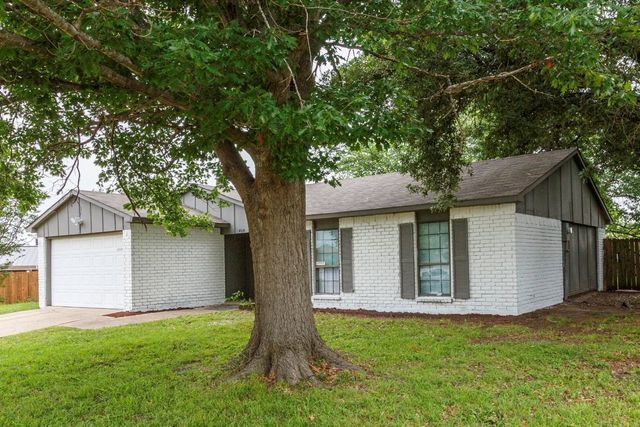 409 Rockcrest Drive, Mesquite, TX 75150