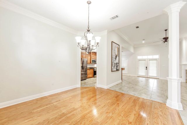 255 Lake Decade Ct, Houma, LA 70360