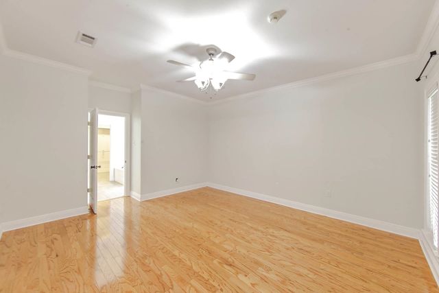 255 Lake Decade Ct, Houma, LA 70360