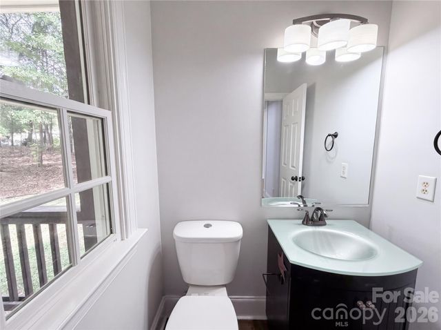 2496 Lake Shore Road S, Denver, NC 28037
