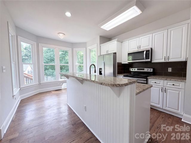 2496 Lake Shore Road S, Denver, NC 28037