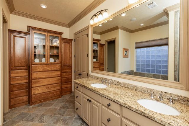 2565 Amberwood Drive, Beaumont, TX 77713