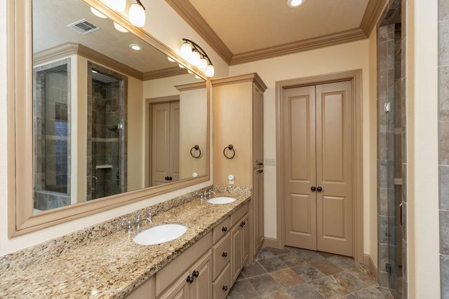 2565 Amberwood Drive, Beaumont, TX 77713