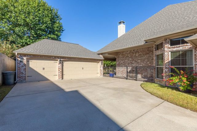 2565 Amberwood Drive, Beaumont, TX 77713