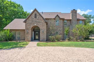 1003 Carmel Place, College Station, TX 77845