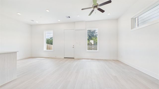9628 Habitat Street, Houston, TX 77075