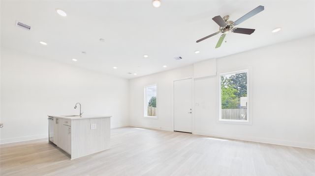 9628 Habitat Street, Houston, TX 77075