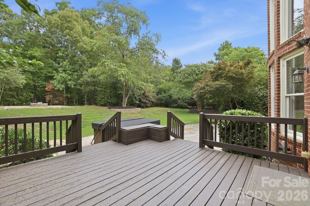 7818 Stonehaven Drive, Waxhaw, NC 28173