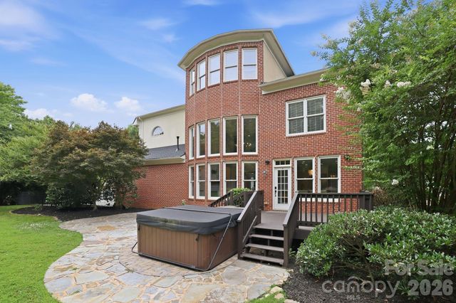 7818 Stonehaven Drive, Waxhaw, NC 28173