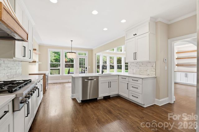 7818 Stonehaven Drive, Waxhaw, NC 28173