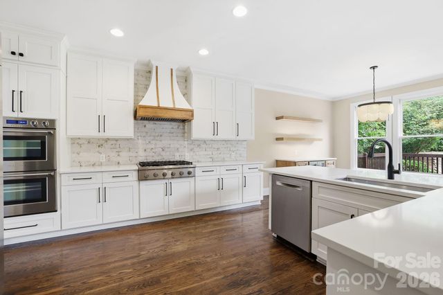 7818 Stonehaven Drive, Waxhaw, NC 28173
