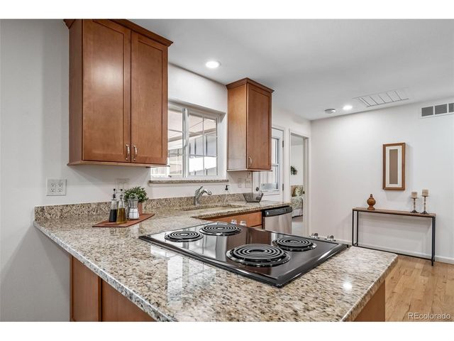 2598 E Geddes Pl, Centennial, CO 80122
