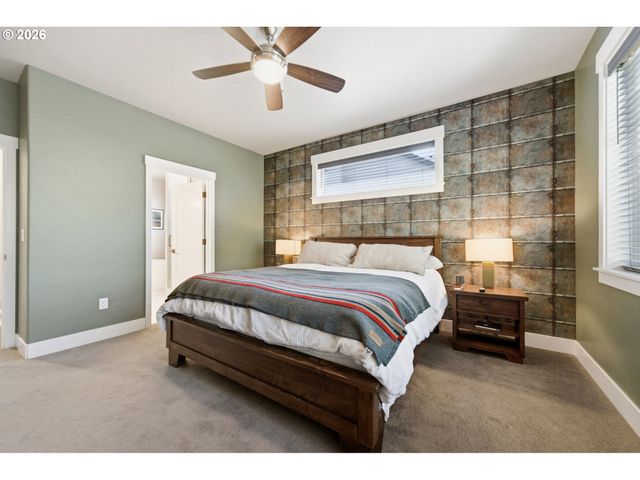 1411 Nw REDWOOD Ln, Camas, WA 98607