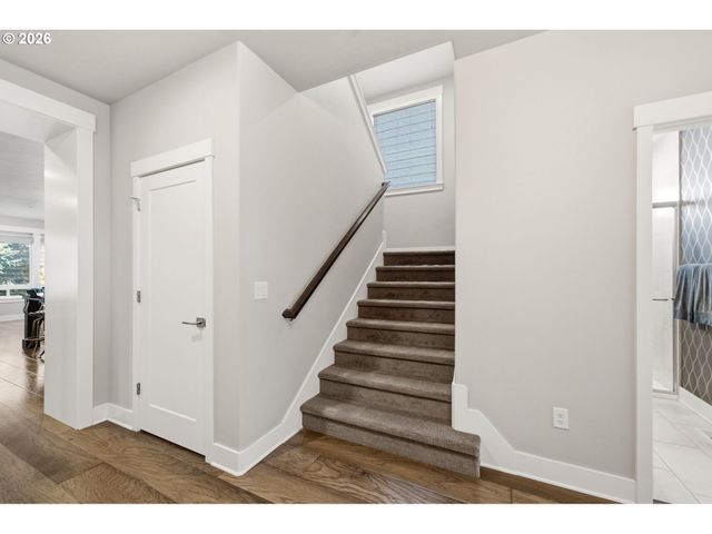 1411 Nw REDWOOD Ln, Camas, WA 98607