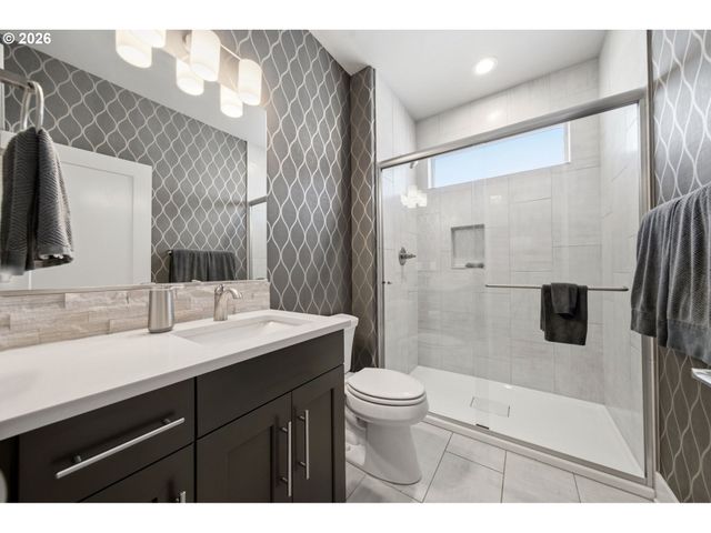 1411 Nw REDWOOD Ln, Camas, WA 98607