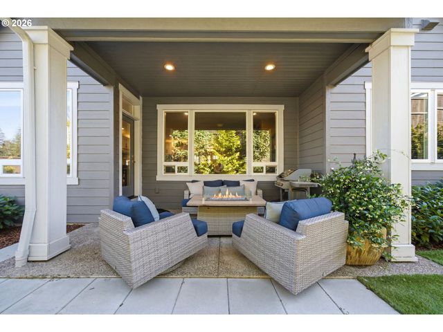 1411 Nw REDWOOD Ln, Camas, WA 98607