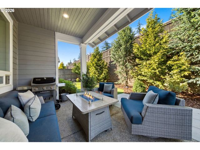1411 Nw REDWOOD Ln, Camas, WA 98607