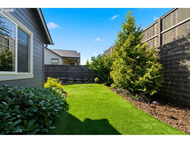 1411 Nw REDWOOD Ln, Camas, WA 98607