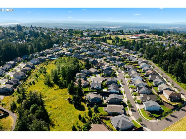 1411 Nw REDWOOD Ln, Camas, WA 98607