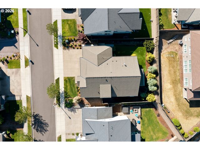 1411 Nw REDWOOD Ln, Camas, WA 98607