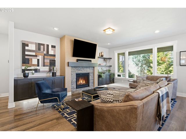 1411 Nw REDWOOD Ln, Camas, WA 98607