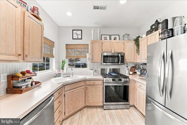 639 FOXGLOVE DR, Morton, PA 19070