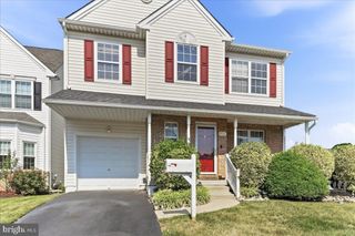 639 FOXGLOVE DR, Morton, PA 19070