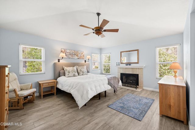 5043 Evanwood Avenue, Oak Park, CA 91377