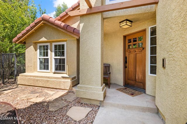 5043 Evanwood Avenue, Oak Park, CA 91377