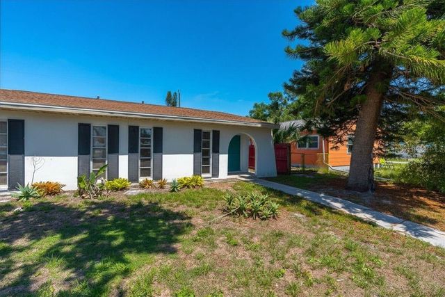 1720 53RD STREET S, Gulfport, FL 33707