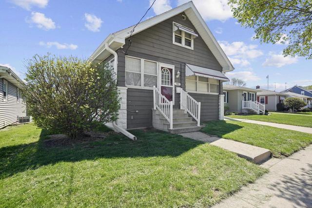 7607 39th STREET, Kenosha, WI 53142