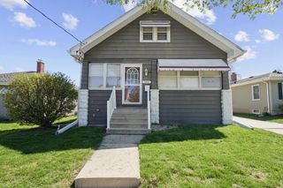 7607 39th STREET, Kenosha, WI 53142