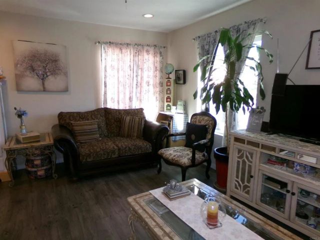 628 59th Street, San Diego, CA 92114