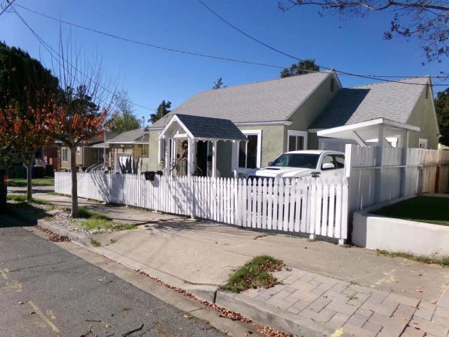 628 59th Street, San Diego, CA 92114