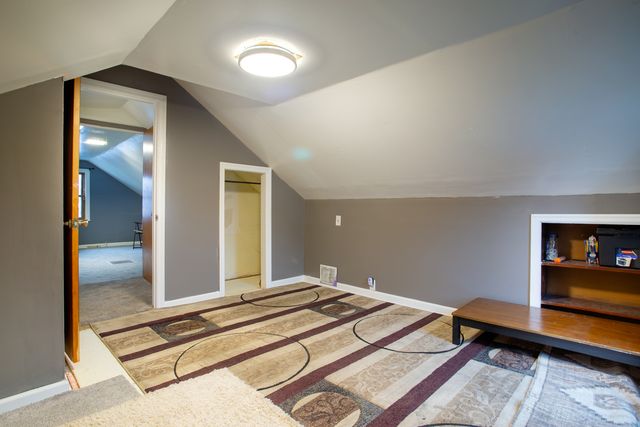 683 Columbia Avenue, Elgin, IL 60120