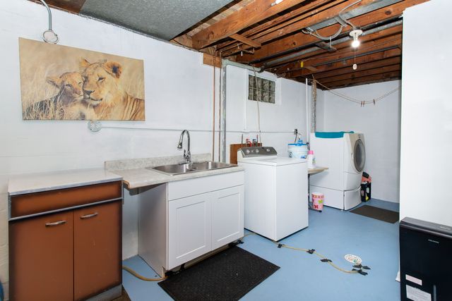 683 Columbia Avenue, Elgin, IL 60120