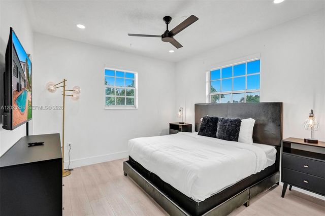 5440 NE 22nd Ave 0, Fort Lauderdale, FL 33308