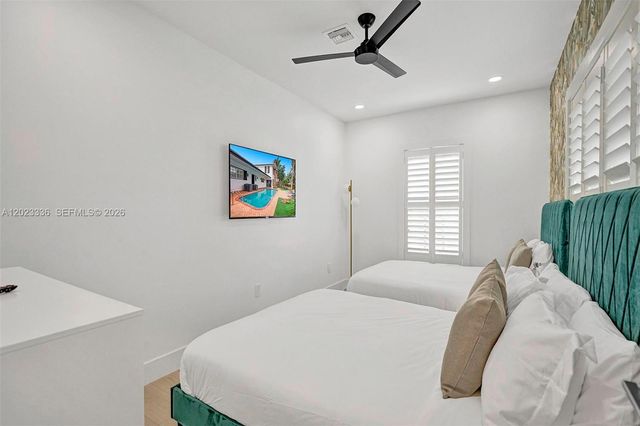 5440 NE 22nd Ave 0, Fort Lauderdale, FL 33308