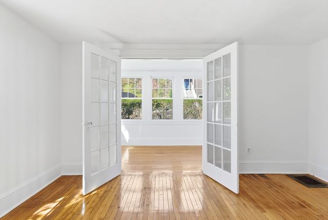 34 Woodland Rd, Wakefield, MA 01880
