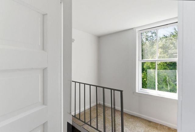 34 Woodland Rd, Wakefield, MA 01880
